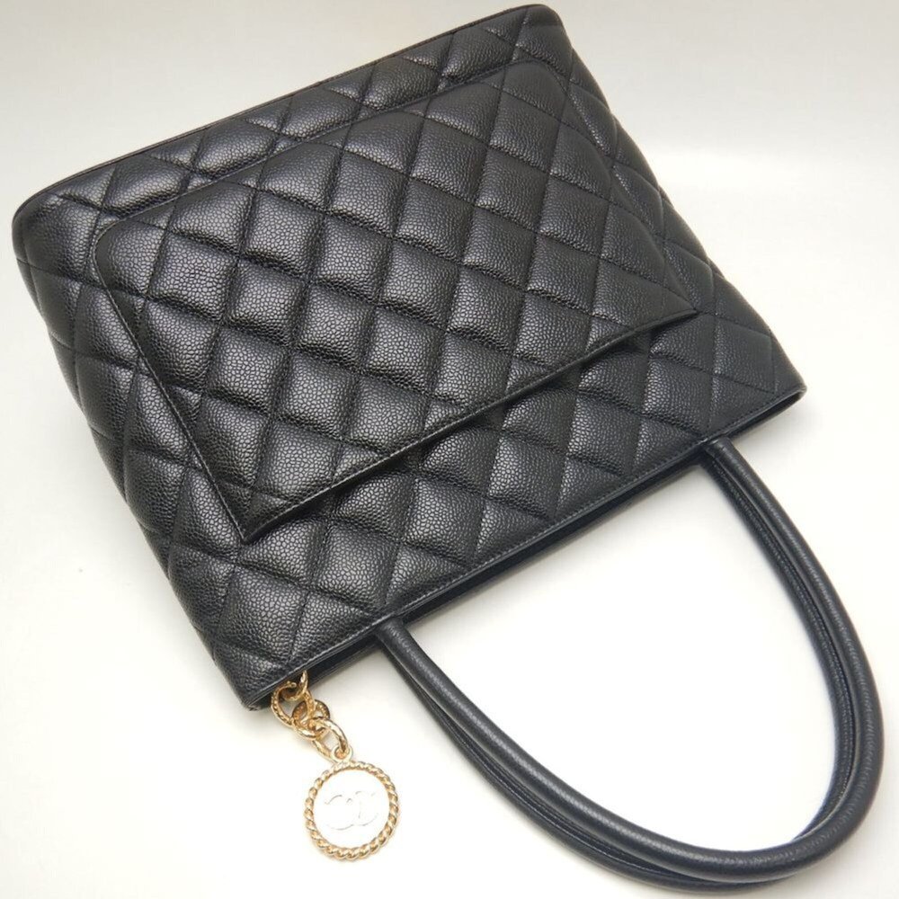 CHANEL Bag - Picture 3 of 16